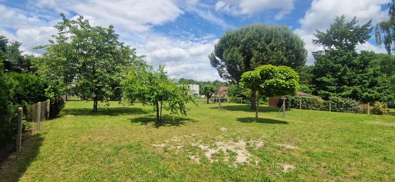 Terrain - 1 161 m²