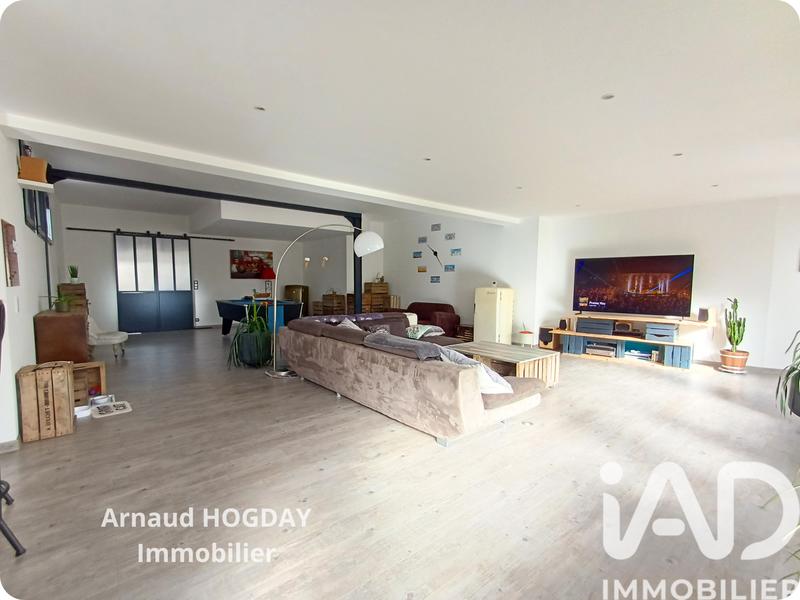 Maison de maîtres - 264 m² - 3 pièces