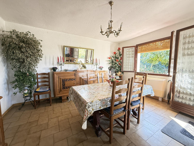 Maison - 93 m² - 4 pièces
