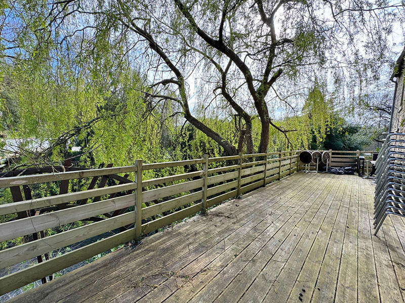 Immeuble - 8 pièces