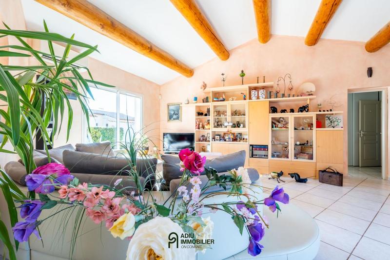 Maison - 212 m² - 5 pièces