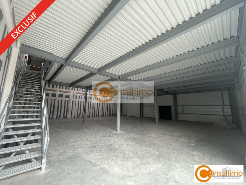 Local d'activité / Entrepôt - 511 m²