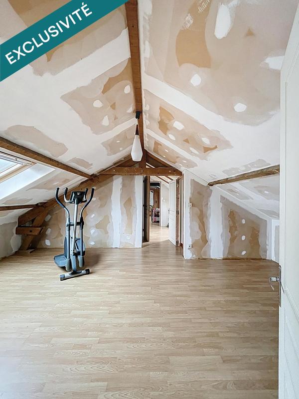 Maison - 206 m² - 6 pièces