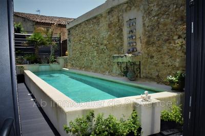 Maison de village - 288 m² - 6 pièces