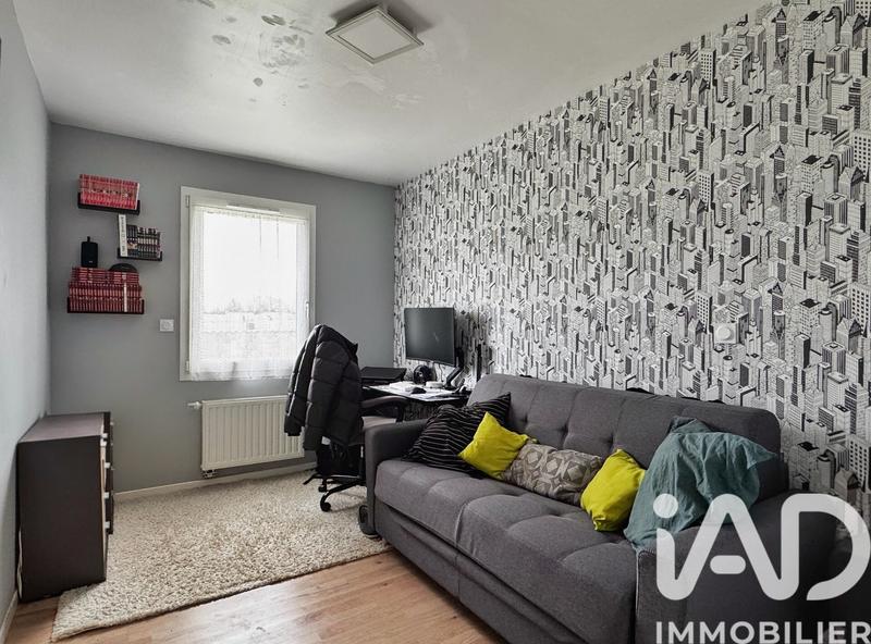 Maison - 93 m² - 5 pièces