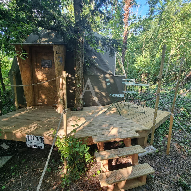 Maison - 186 m² - 7 pièces