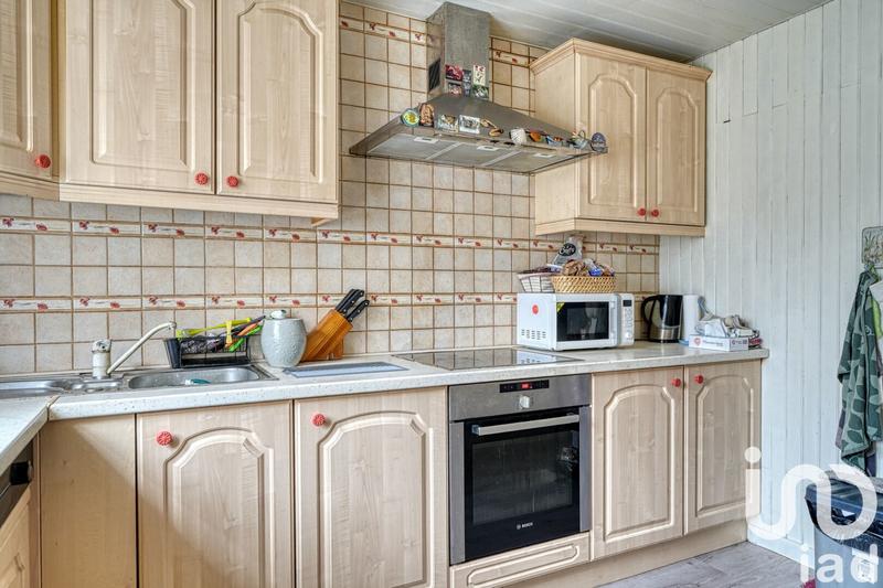 Maison - 93 m² - 5 pièces