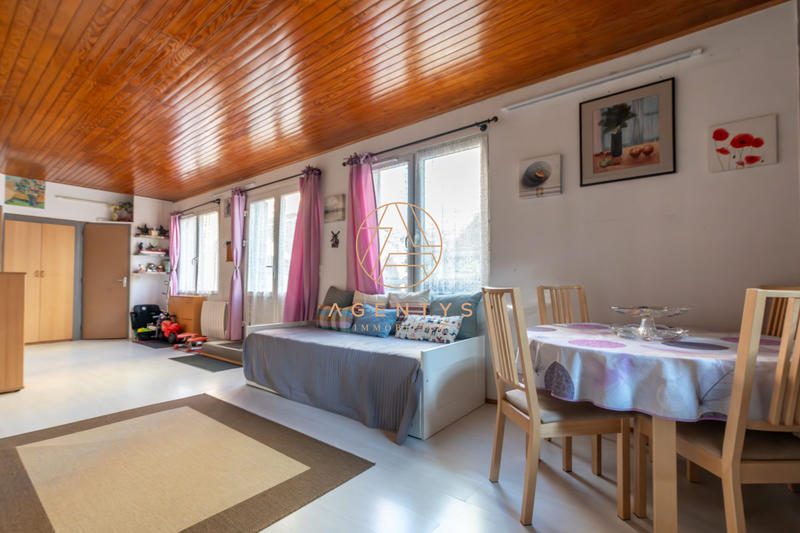 Maison - 60 m² - 3 pièces