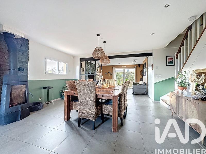 Maison - 137 m² - 6 pièces