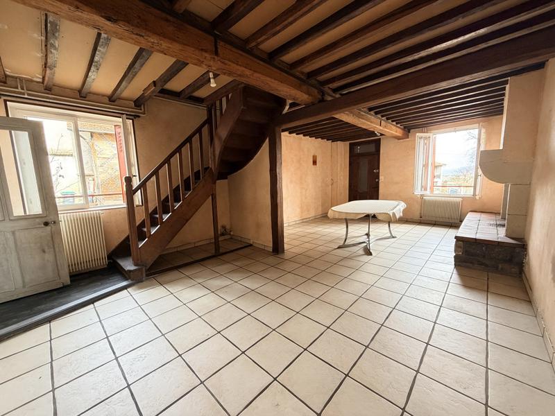 Maison - 90 m² - 5 pièces