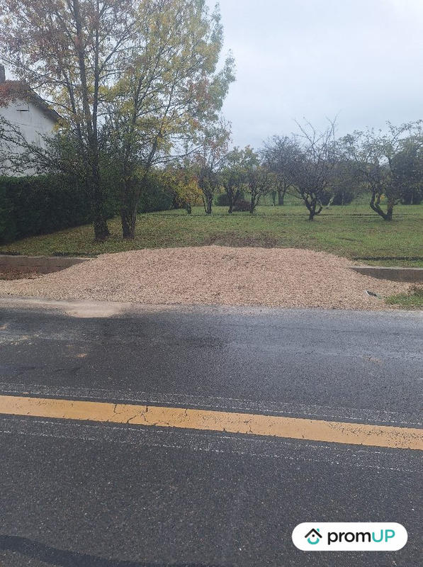 Terrain - 834 m²