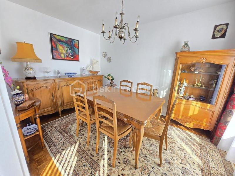 Appartement - 76 m² - 4 pièces