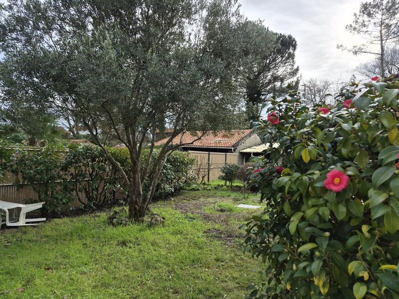 Maison traditionnelle - 87 m² - 4 pièces