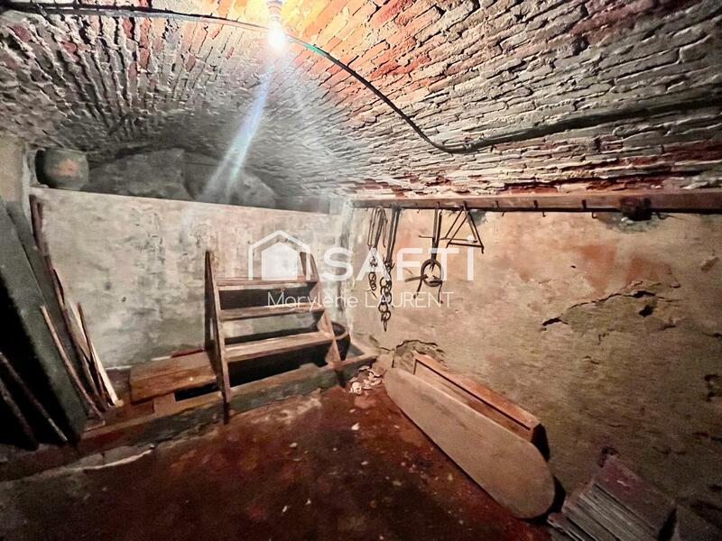 Maison de maîtres - 220 m² - 8 pièces