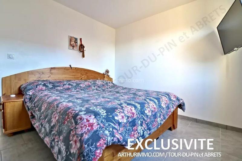 Maison - 108 m² - 4 pièces