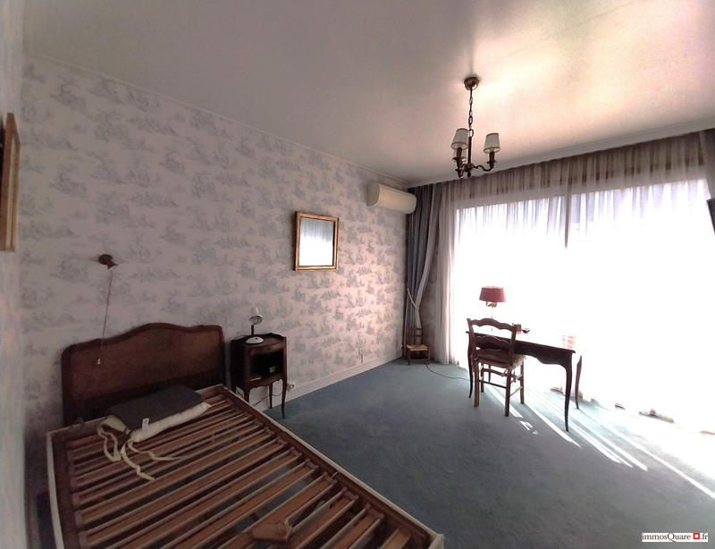 Appartement - 126 m² - 5 pièces