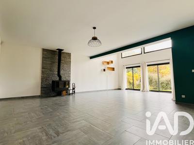 Maison - 322 m² - 8 pièces