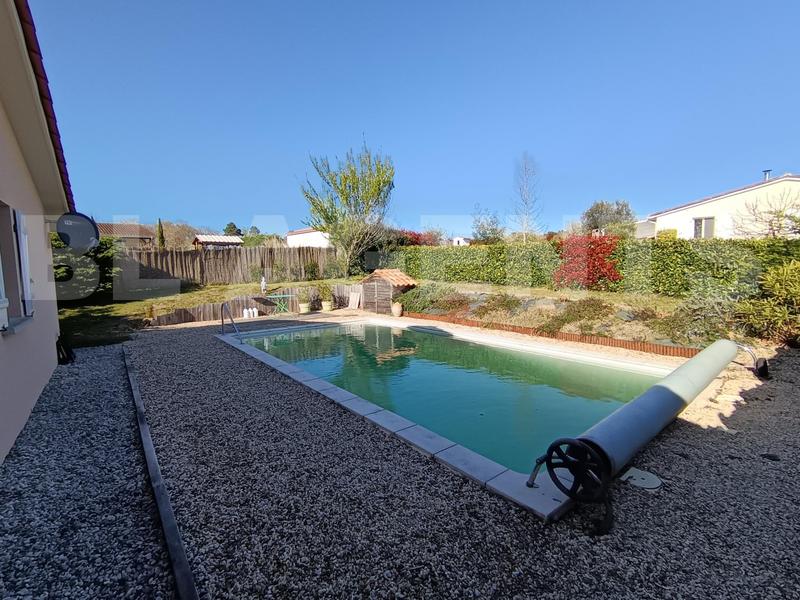 Maison - 110 m² - 5 pièces