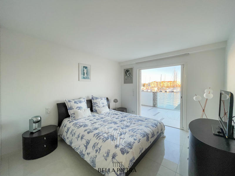 Maison - 155 m² - 4 pièces