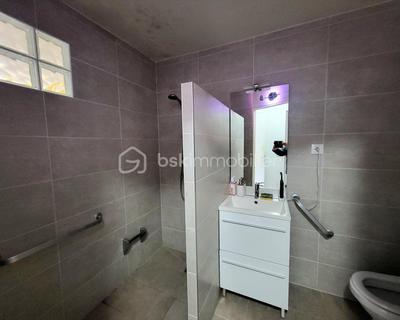 Maison - 123 m² - 6 pièces