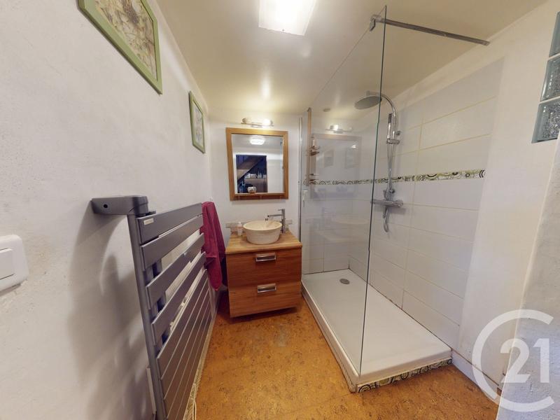 Maison - 179 m² - 7 pièces