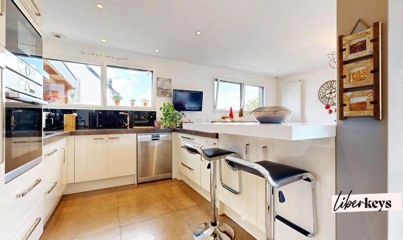 Maison d'architecte - 150 m² - 6 pièces