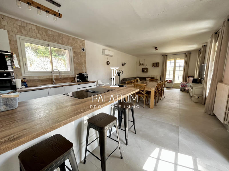 Maison - 172 m² - 6 pièces