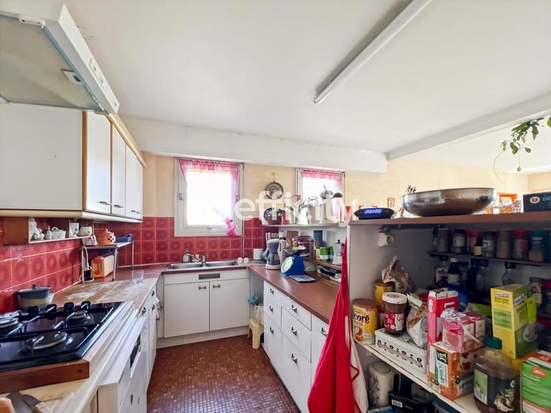 Maison - 178 m² - 6 pièces