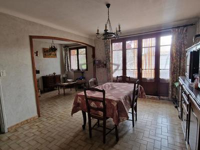 Maison - 120 m² - 6 pièces