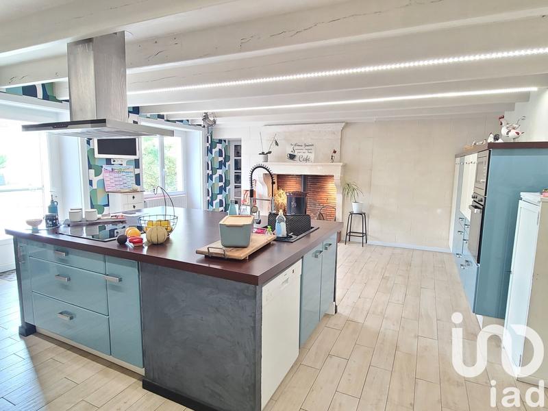 Maison - 264 m² - 6 pièces