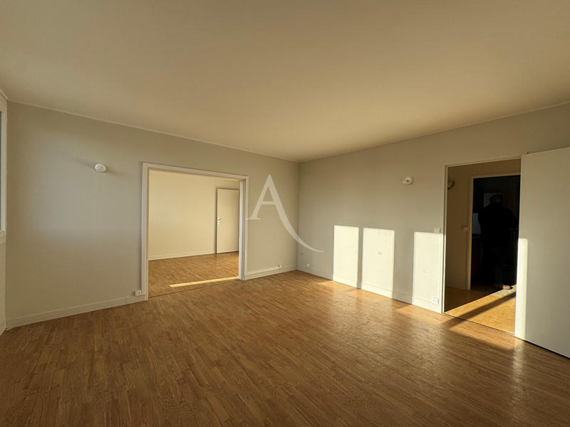 Appartement - 86 m² - 5 pièces