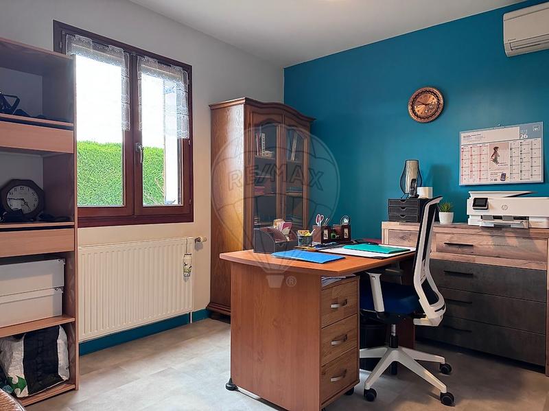 Maison - 183 m² - 8 pièces