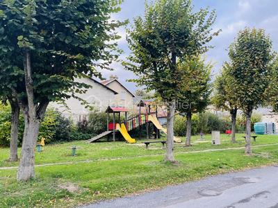 Terrain constructible - 697 m²