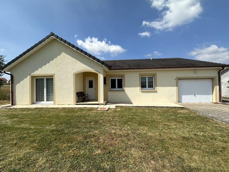 Maison - 122 m² - 5 pièces