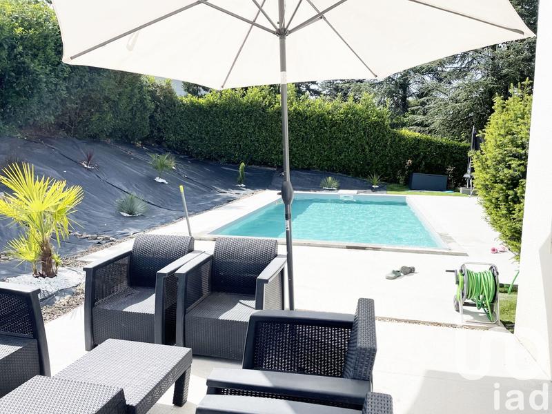 Maison - 191 m² - 6 pièces