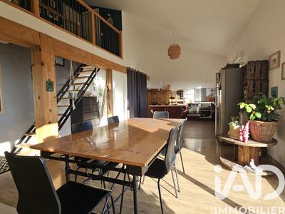 Maison - 278 m² - 10 pièces