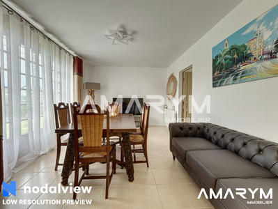 Maison - 113 m² - 5 pièces