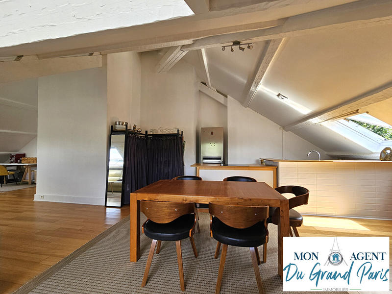 Appartement - 100 m² - 5 pièces