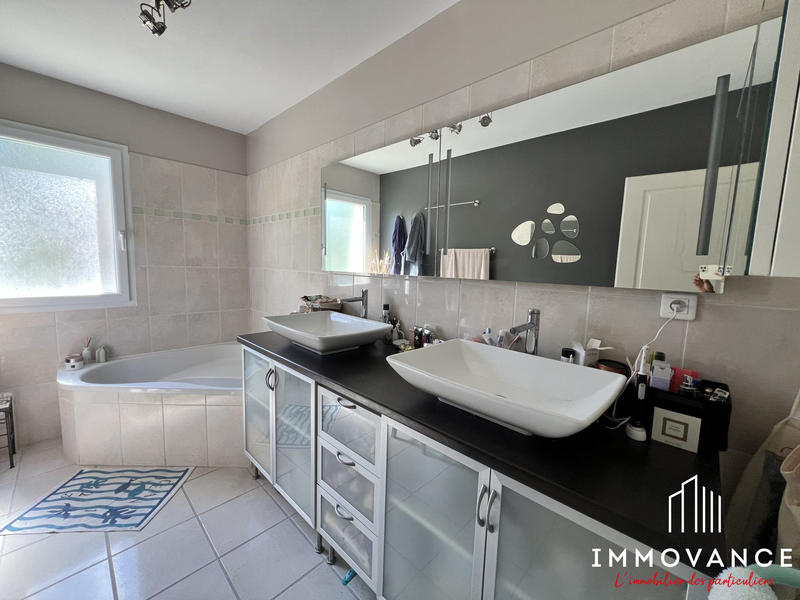 Villa - 132 m² - 6 pièces