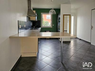 Maison - 94 m² - 4 pièces