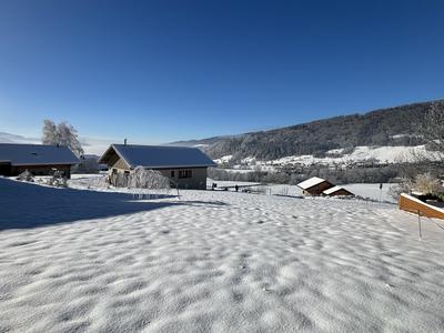 Terrain constructible - 907 m²