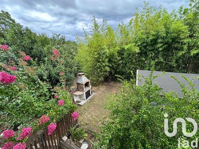 Maison - 180 m² - 6 pièces