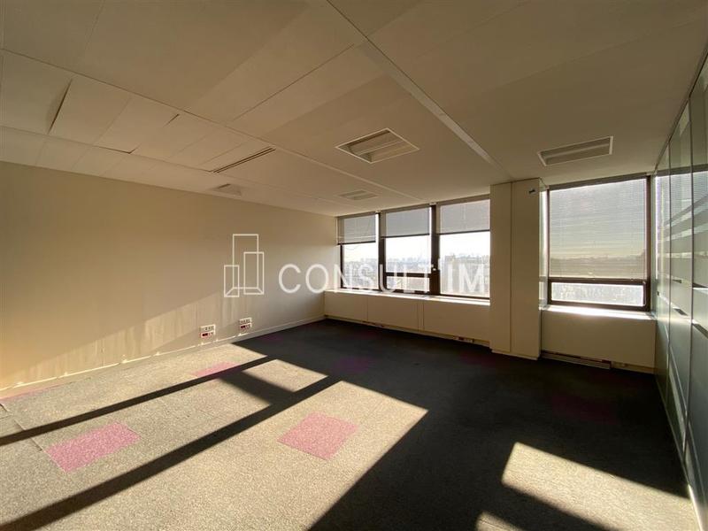 Bureau - 205 m²