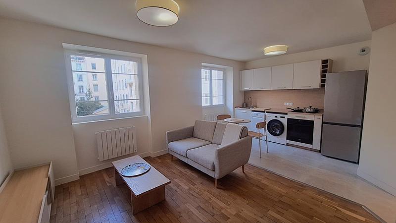 Studio - 30 m² - 1 pièce