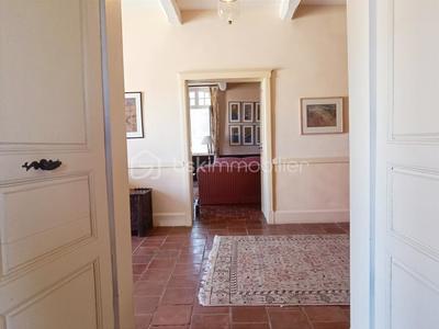 Demeure - 367 m² - 11 pièces