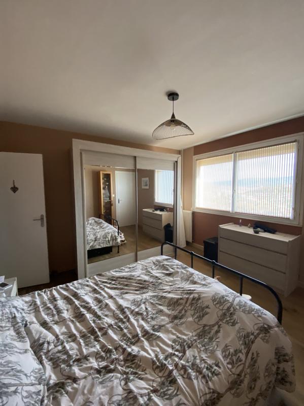 Appartement - 101 m² - 5 pièces