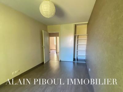 Maison traditionnelle - 108 m² - 5 pièces