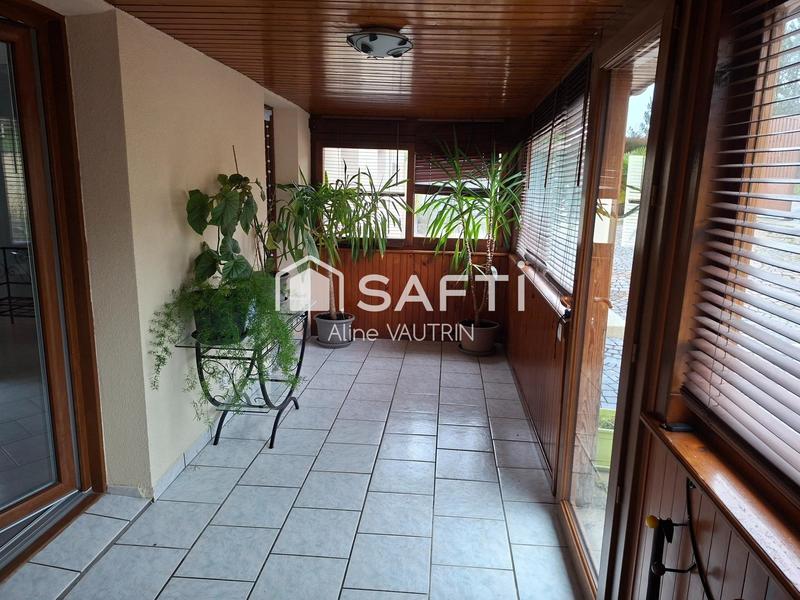 Maison - 178 m² - 8 pièces