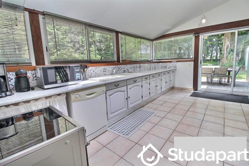 Propriété - 120 m² - 4 pièces