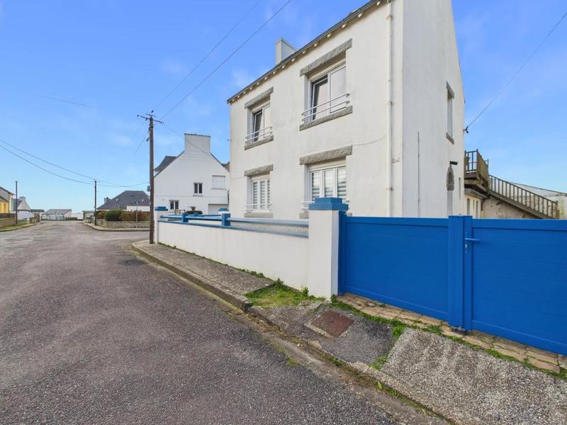 Maison - 111 m² - 7 pièces